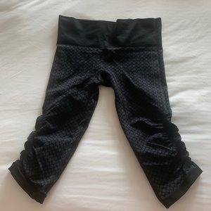 LuLu Lemon-In the Flow sz 6